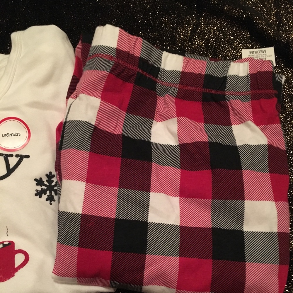 Woman’s Family Pajama sz s&m “barely awake” NWT - Picture 6 of 6